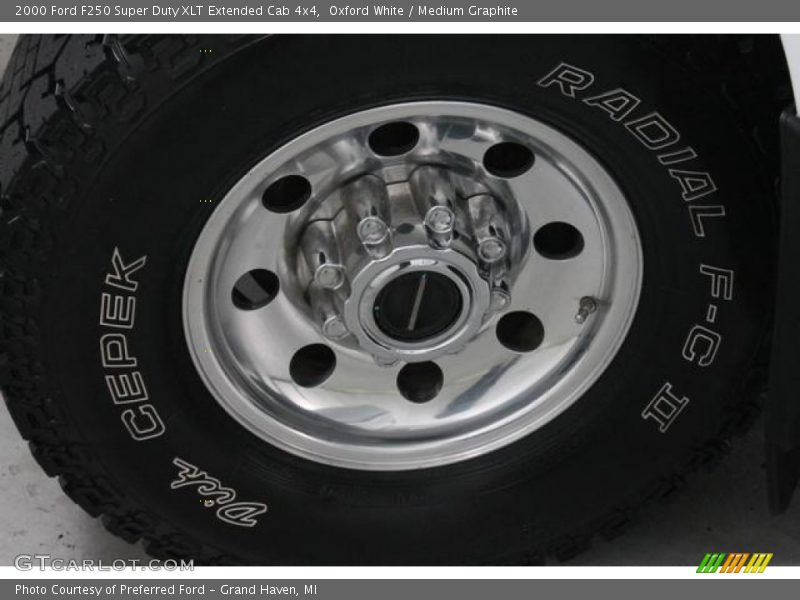 Oxford White / Medium Graphite 2000 Ford F250 Super Duty XLT Extended Cab 4x4