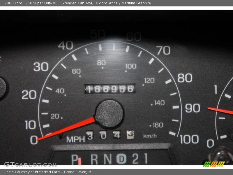 Oxford White / Medium Graphite 2000 Ford F250 Super Duty XLT Extended Cab 4x4