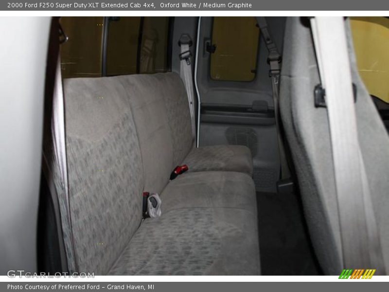 Oxford White / Medium Graphite 2000 Ford F250 Super Duty XLT Extended Cab 4x4