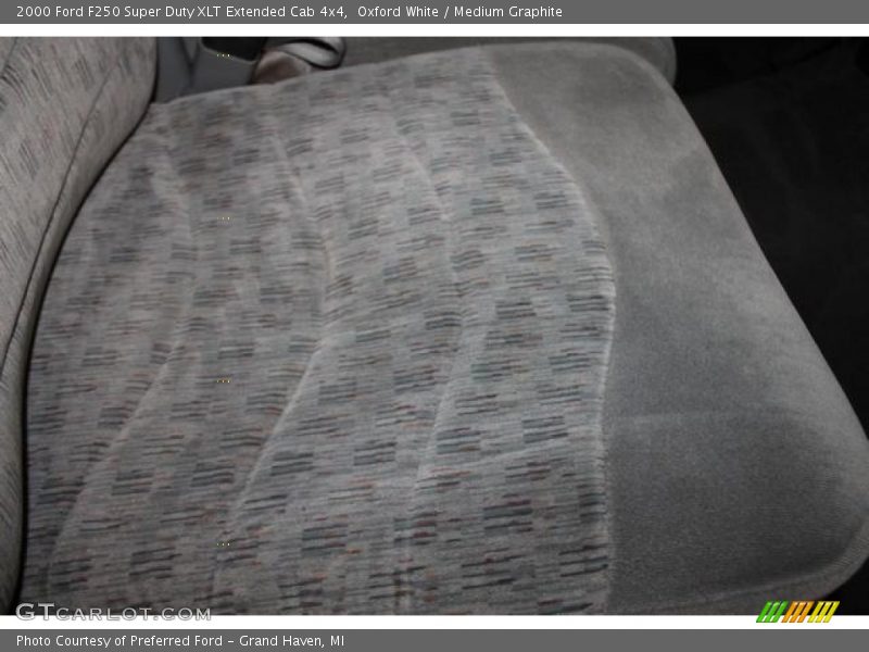 Oxford White / Medium Graphite 2000 Ford F250 Super Duty XLT Extended Cab 4x4