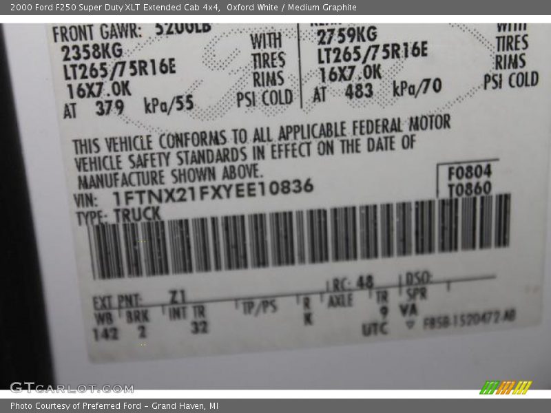 Oxford White / Medium Graphite 2000 Ford F250 Super Duty XLT Extended Cab 4x4