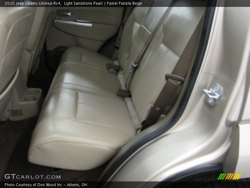 Light Sandstone Pearl / Pastel Pebble Beige 2010 Jeep Liberty Limited 4x4
