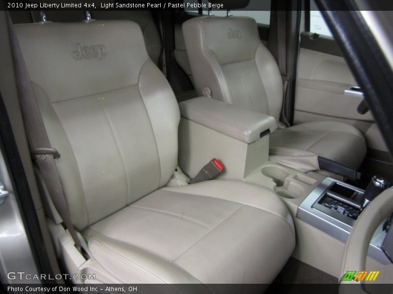 Light Sandstone Pearl / Pastel Pebble Beige 2010 Jeep Liberty Limited 4x4