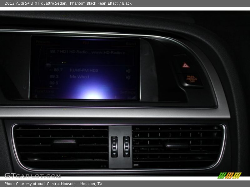 Phantom Black Pearl Effect / Black 2013 Audi S4 3.0T quattro Sedan