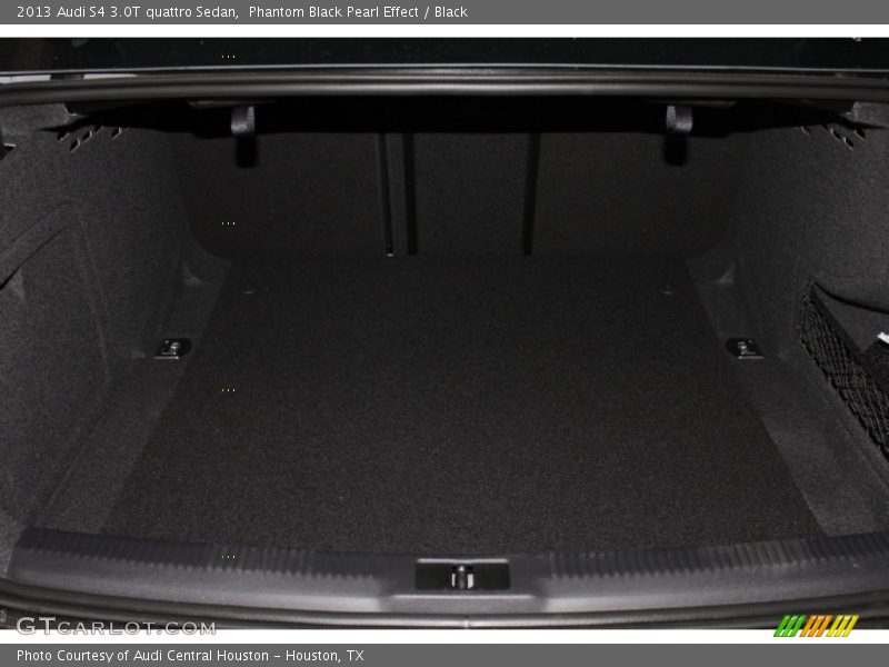 Phantom Black Pearl Effect / Black 2013 Audi S4 3.0T quattro Sedan