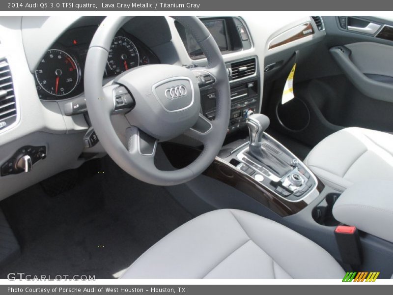 2014 Q5 3.0 TFSI quattro Titanium Gray Interior