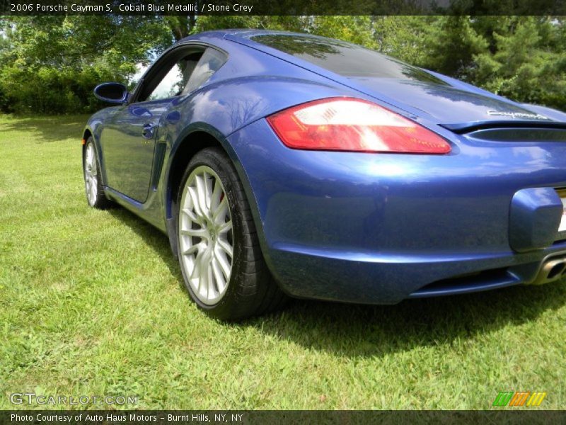 Cobalt Blue Metallic / Stone Grey 2006 Porsche Cayman S