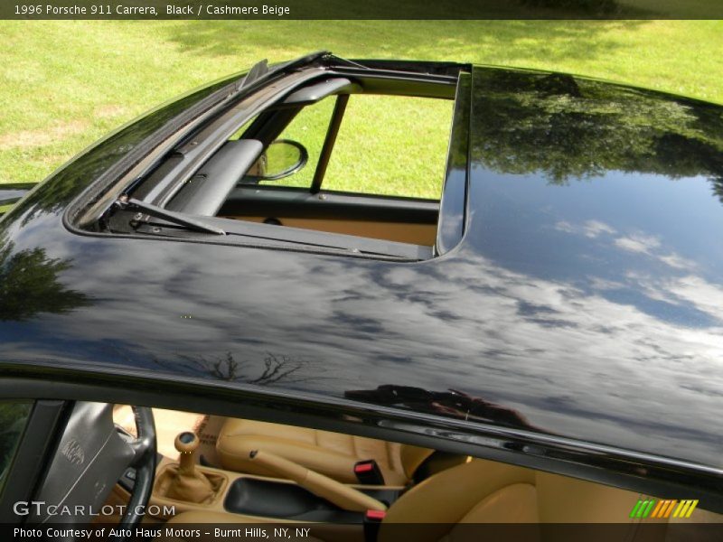 Black / Cashmere Beige 1996 Porsche 911 Carrera