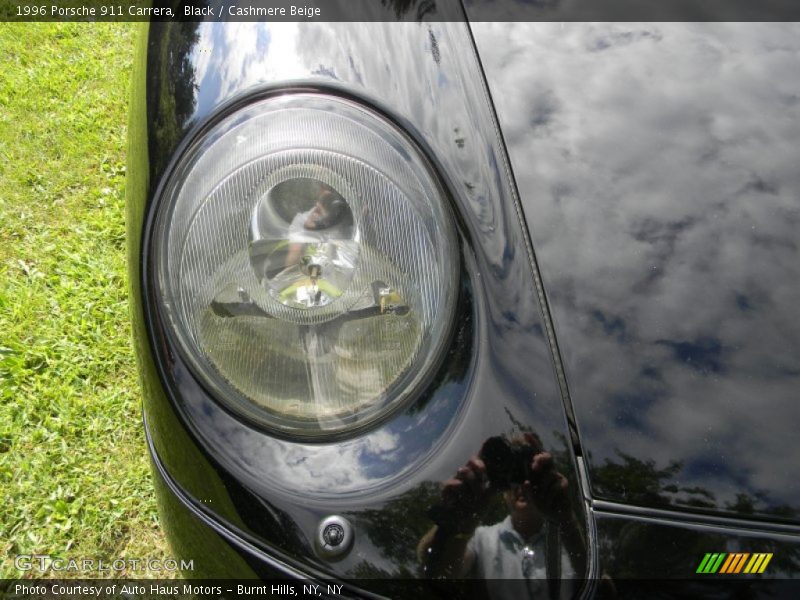Black / Cashmere Beige 1996 Porsche 911 Carrera