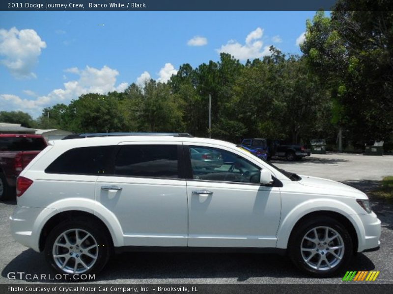 Bianco White / Black 2011 Dodge Journey Crew