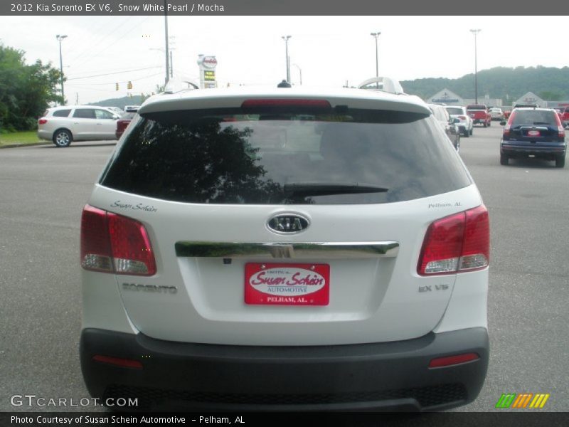 Snow White Pearl / Mocha 2012 Kia Sorento EX V6