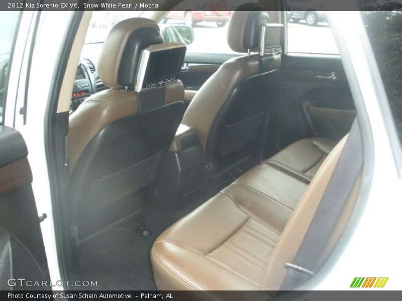 Rear Seat of 2012 Sorento EX V6