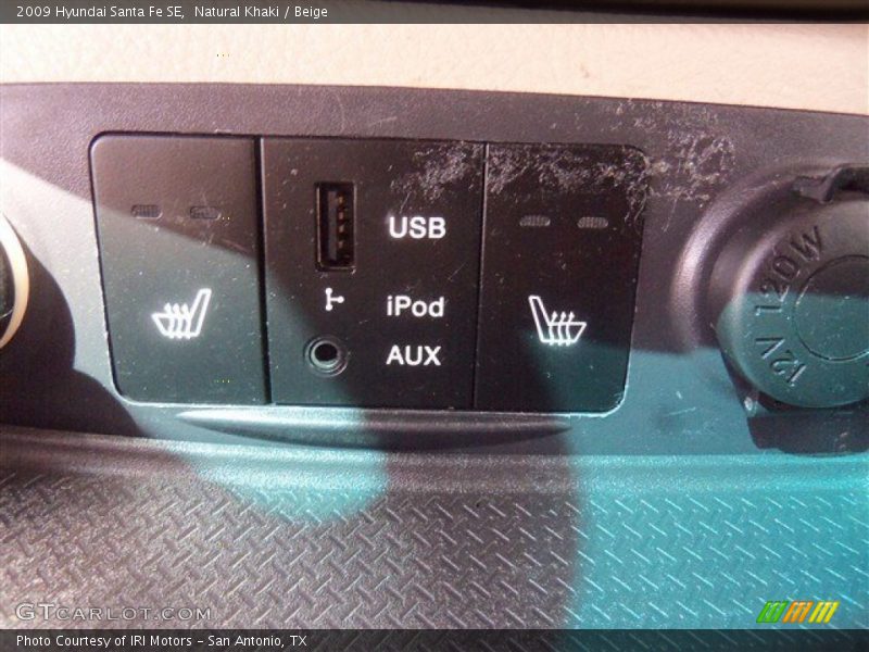 Natural Khaki / Beige 2009 Hyundai Santa Fe SE