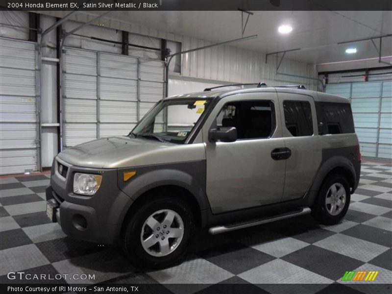 Satin Silver Metallic / Black 2004 Honda Element EX