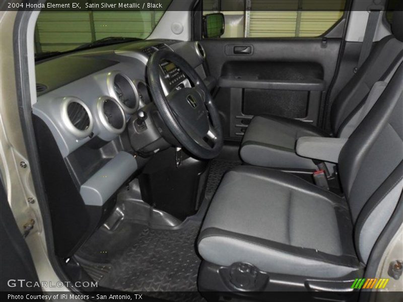 Satin Silver Metallic / Black 2004 Honda Element EX