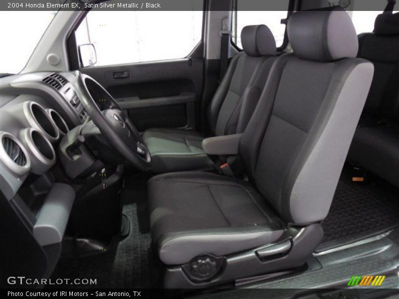 Satin Silver Metallic / Black 2004 Honda Element EX
