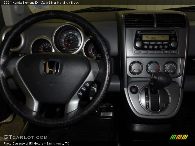 Satin Silver Metallic / Black 2004 Honda Element EX