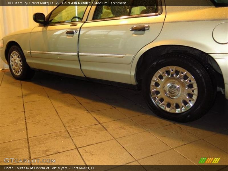 Gold Ash Metallic / Medium Parchment 2003 Mercury Grand Marquis GS