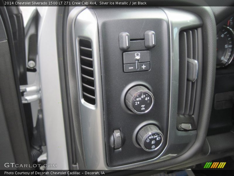 Silver Ice Metallic / Jet Black 2014 Chevrolet Silverado 1500 LT Z71 Crew Cab 4x4
