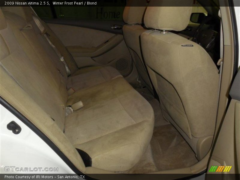 Winter Frost Pearl / Blond 2009 Nissan Altima 2.5 S