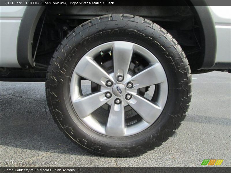 Ingot Silver Metallic / Black 2011 Ford F150 FX4 SuperCrew 4x4