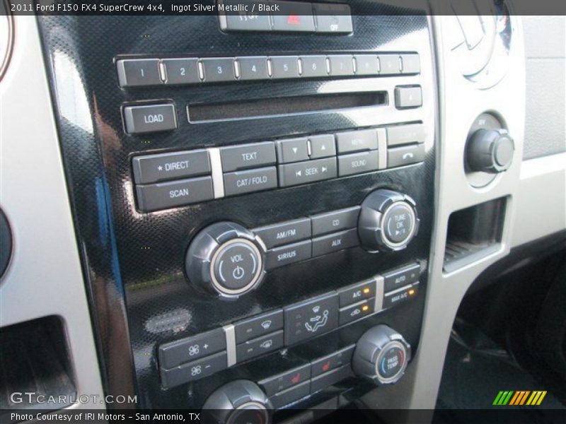 Ingot Silver Metallic / Black 2011 Ford F150 FX4 SuperCrew 4x4