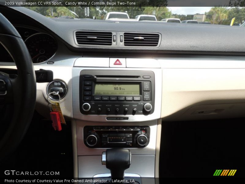 Candy White / Cornsilk Beige Two-Tone 2009 Volkswagen CC VR6 Sport