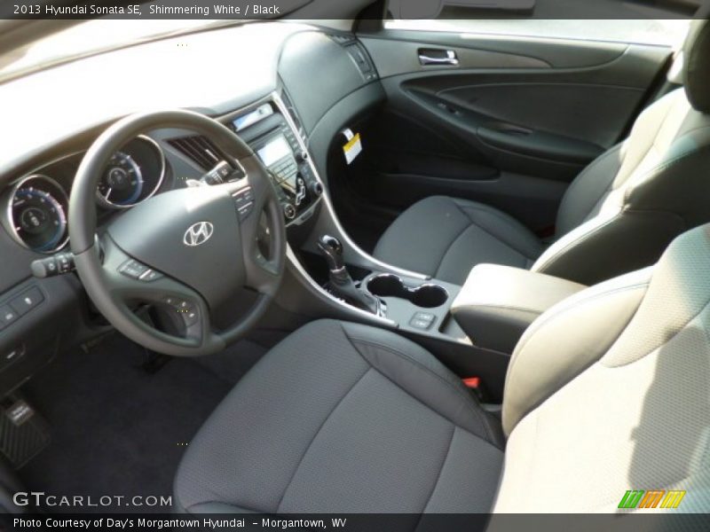 Shimmering White / Black 2013 Hyundai Sonata SE