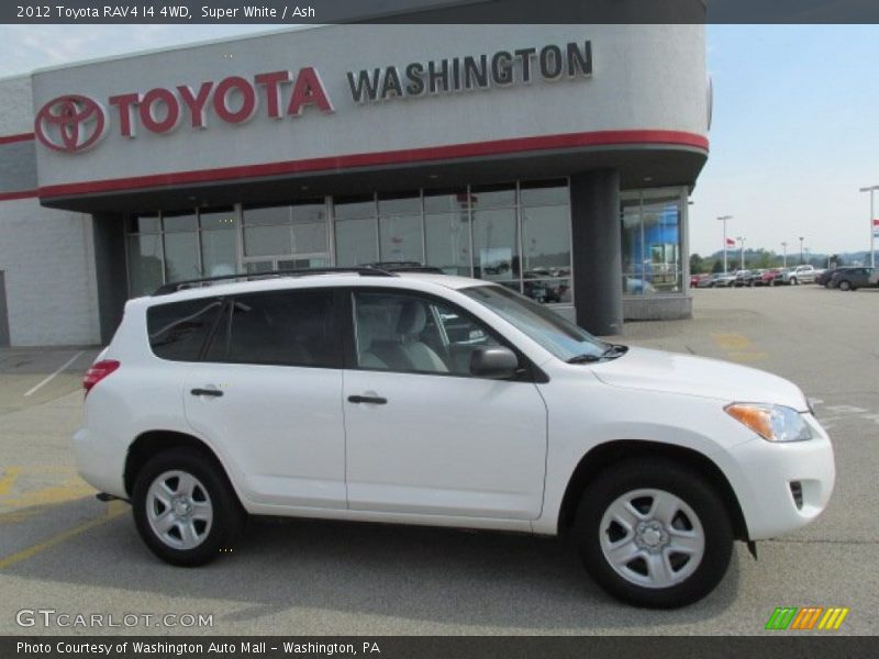 Super White / Ash 2012 Toyota RAV4 I4 4WD