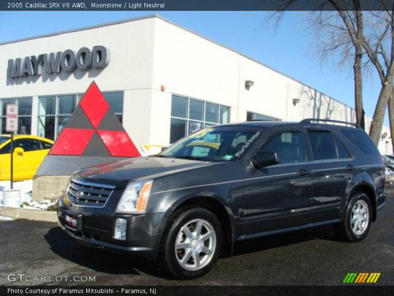 Moonstone / Light Neutral 2005 Cadillac SRX V6 AWD