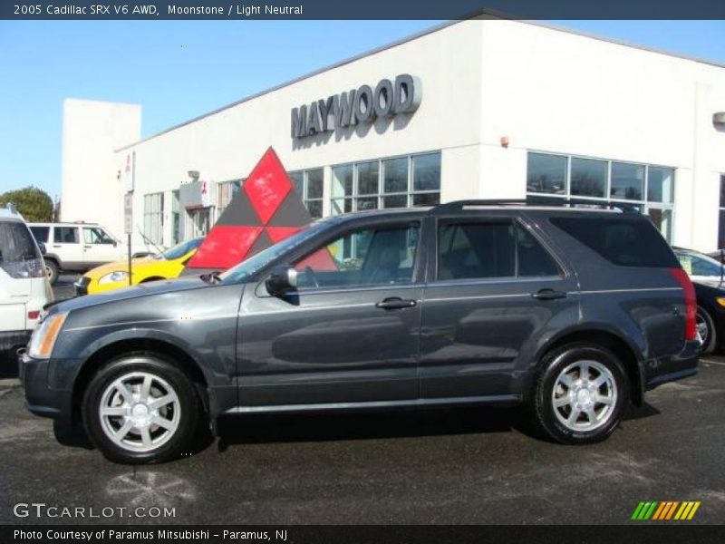 Moonstone / Light Neutral 2005 Cadillac SRX V6 AWD