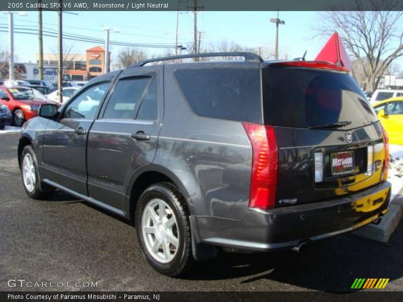 Moonstone / Light Neutral 2005 Cadillac SRX V6 AWD