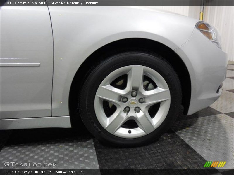 Silver Ice Metallic / Titanium 2012 Chevrolet Malibu LS