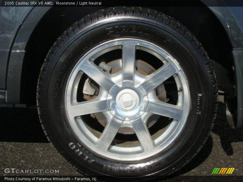 Moonstone / Light Neutral 2005 Cadillac SRX V6 AWD
