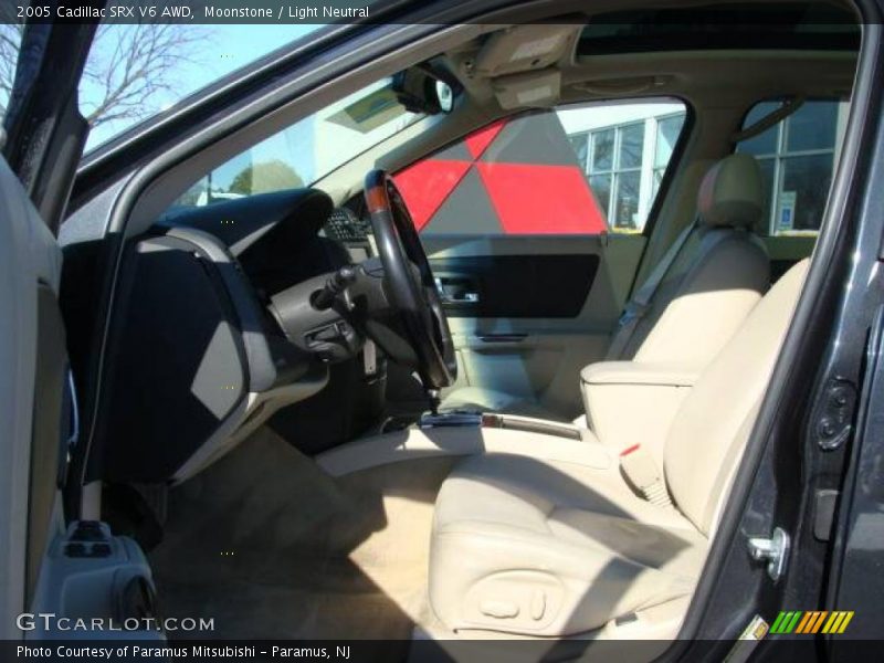 Moonstone / Light Neutral 2005 Cadillac SRX V6 AWD