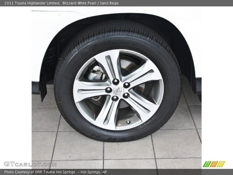 Blizzard White Pearl / Sand Beige 2011 Toyota Highlander Limited