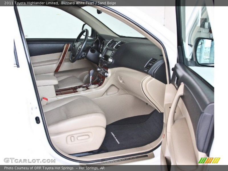 Blizzard White Pearl / Sand Beige 2011 Toyota Highlander Limited