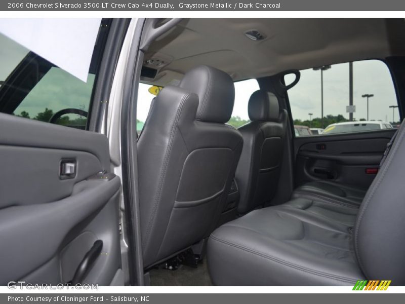 Graystone Metallic / Dark Charcoal 2006 Chevrolet Silverado 3500 LT Crew Cab 4x4 Dually