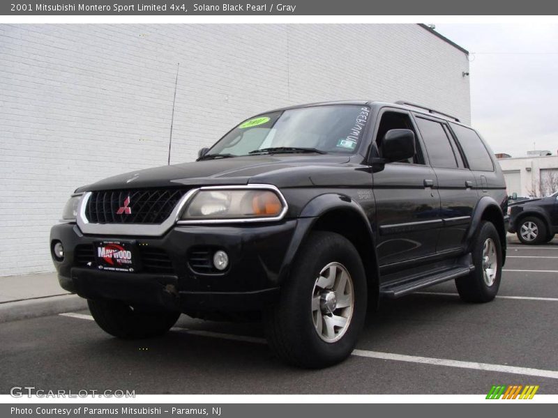 Solano Black Pearl / Gray 2001 Mitsubishi Montero Sport Limited 4x4