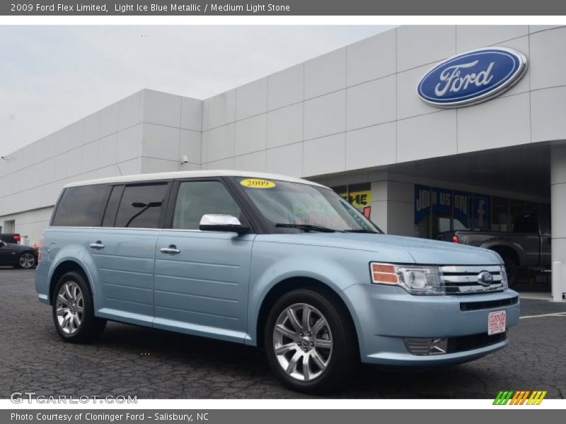 Front 3/4 View of 2009 Flex Limited