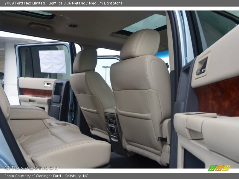 Light Ice Blue Metallic / Medium Light Stone 2009 Ford Flex Limited