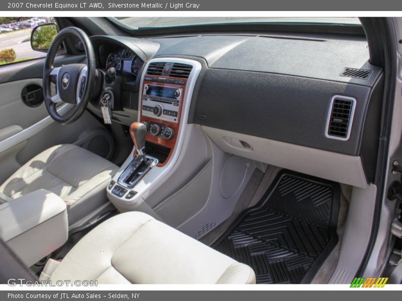 Silverstone Metallic / Light Gray 2007 Chevrolet Equinox LT AWD