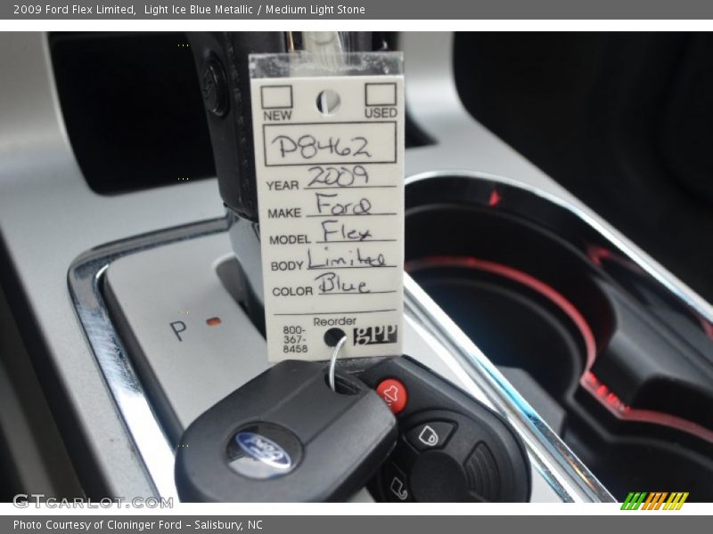 Light Ice Blue Metallic / Medium Light Stone 2009 Ford Flex Limited