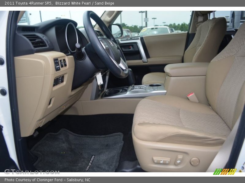 Blizzard White Pearl / Sand Beige 2011 Toyota 4Runner SR5