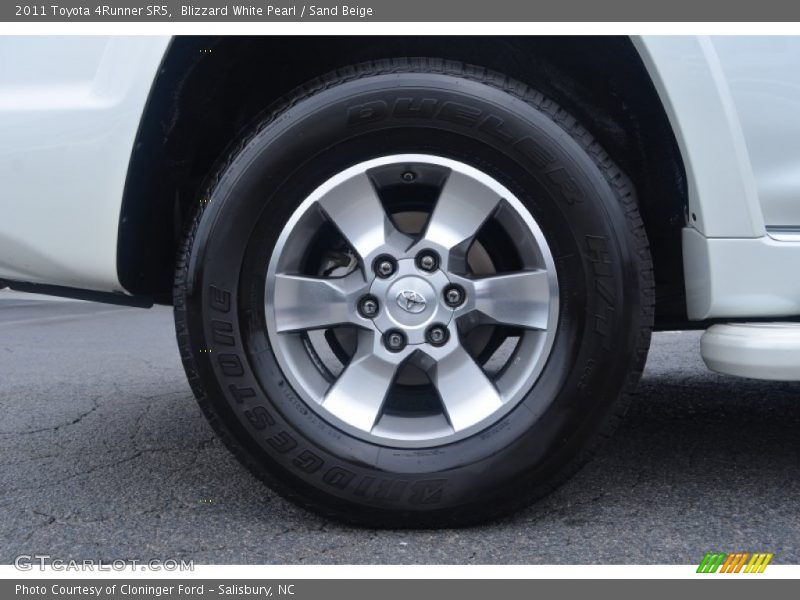 Blizzard White Pearl / Sand Beige 2011 Toyota 4Runner SR5