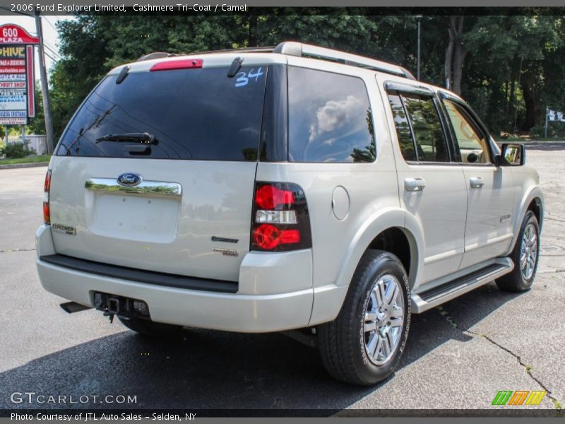 Cashmere Tri-Coat / Camel 2006 Ford Explorer Limited