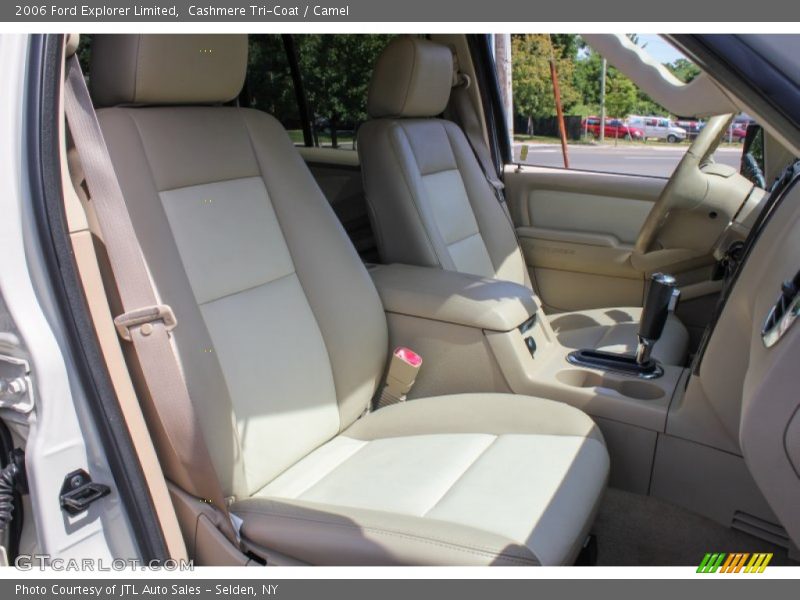 Cashmere Tri-Coat / Camel 2006 Ford Explorer Limited