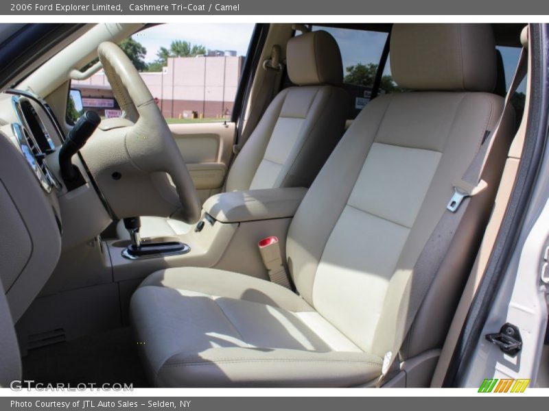 Cashmere Tri-Coat / Camel 2006 Ford Explorer Limited