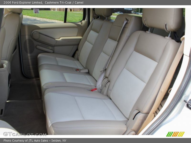 Cashmere Tri-Coat / Camel 2006 Ford Explorer Limited
