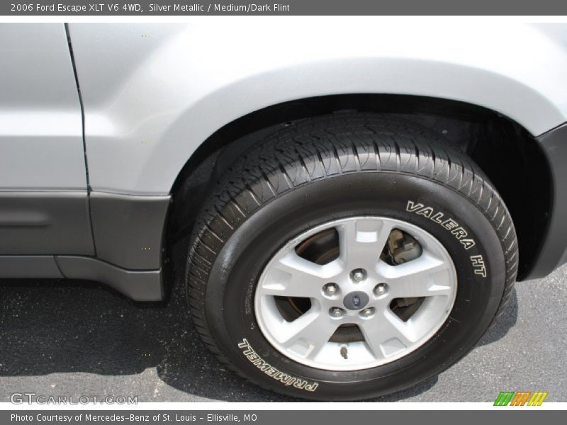 Silver Metallic / Medium/Dark Flint 2006 Ford Escape XLT V6 4WD